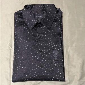 Van Heusen Men's Dark Shirt with Subtle Pattern